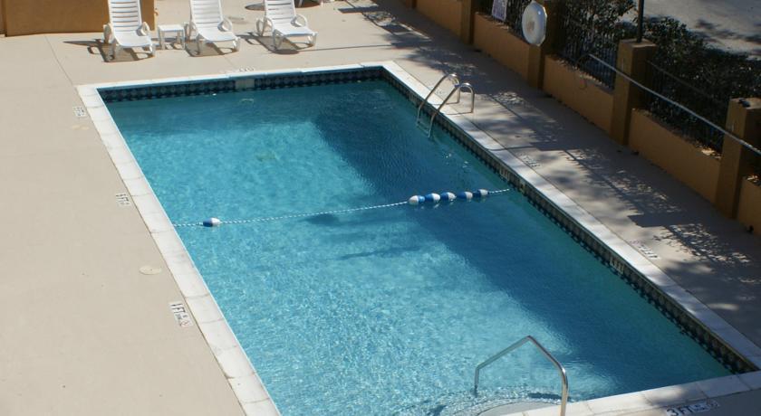 Days Inn Pensacola North Ferry Pass Екстер'єр фото